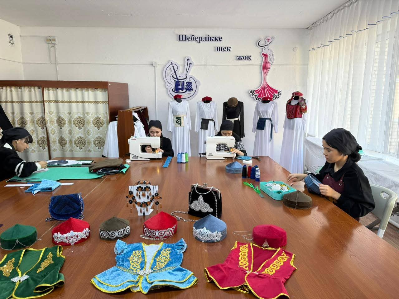 ff26de1f aa9e 44ff b109 fdec3f5ae066